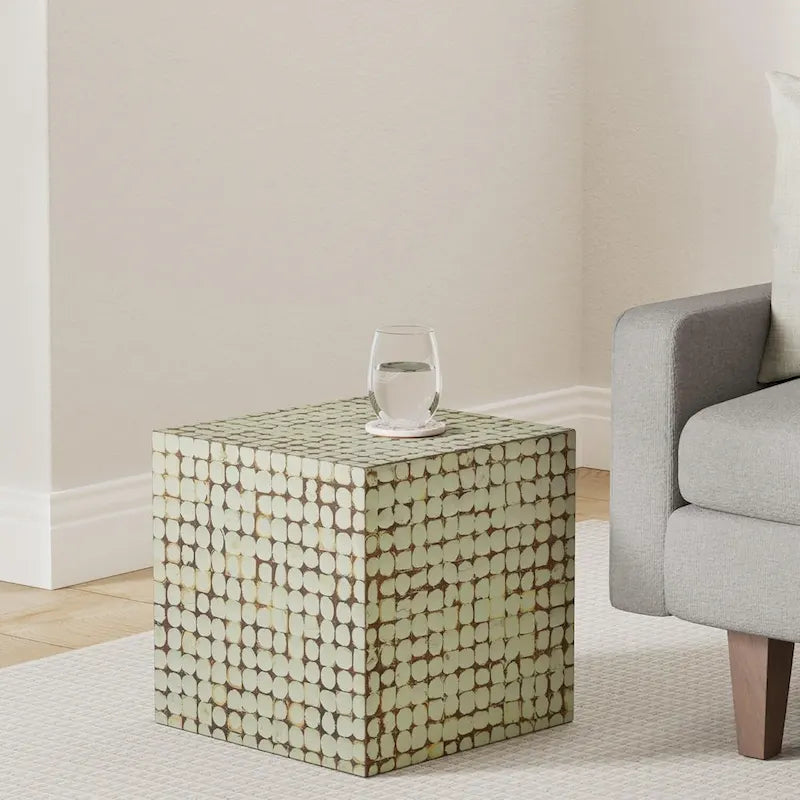 Table d'appoint cube en coque de noix de coco naturelle vieillie